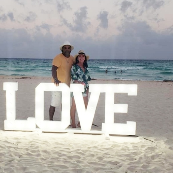 Meet your Posher, Tiabajoie - Picture 3 of 3